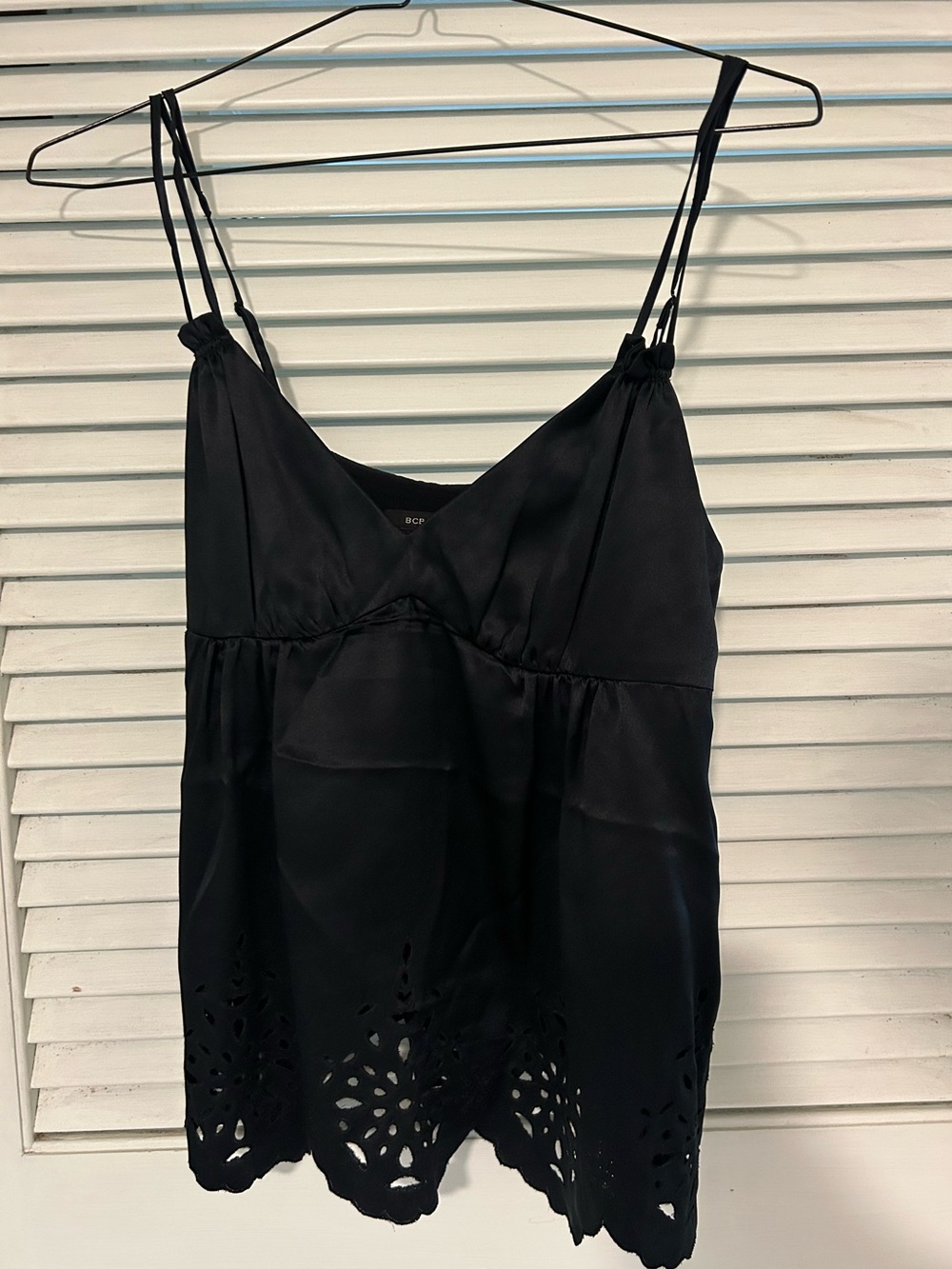 BCBGMAXAZRIA 100% silk black top XS